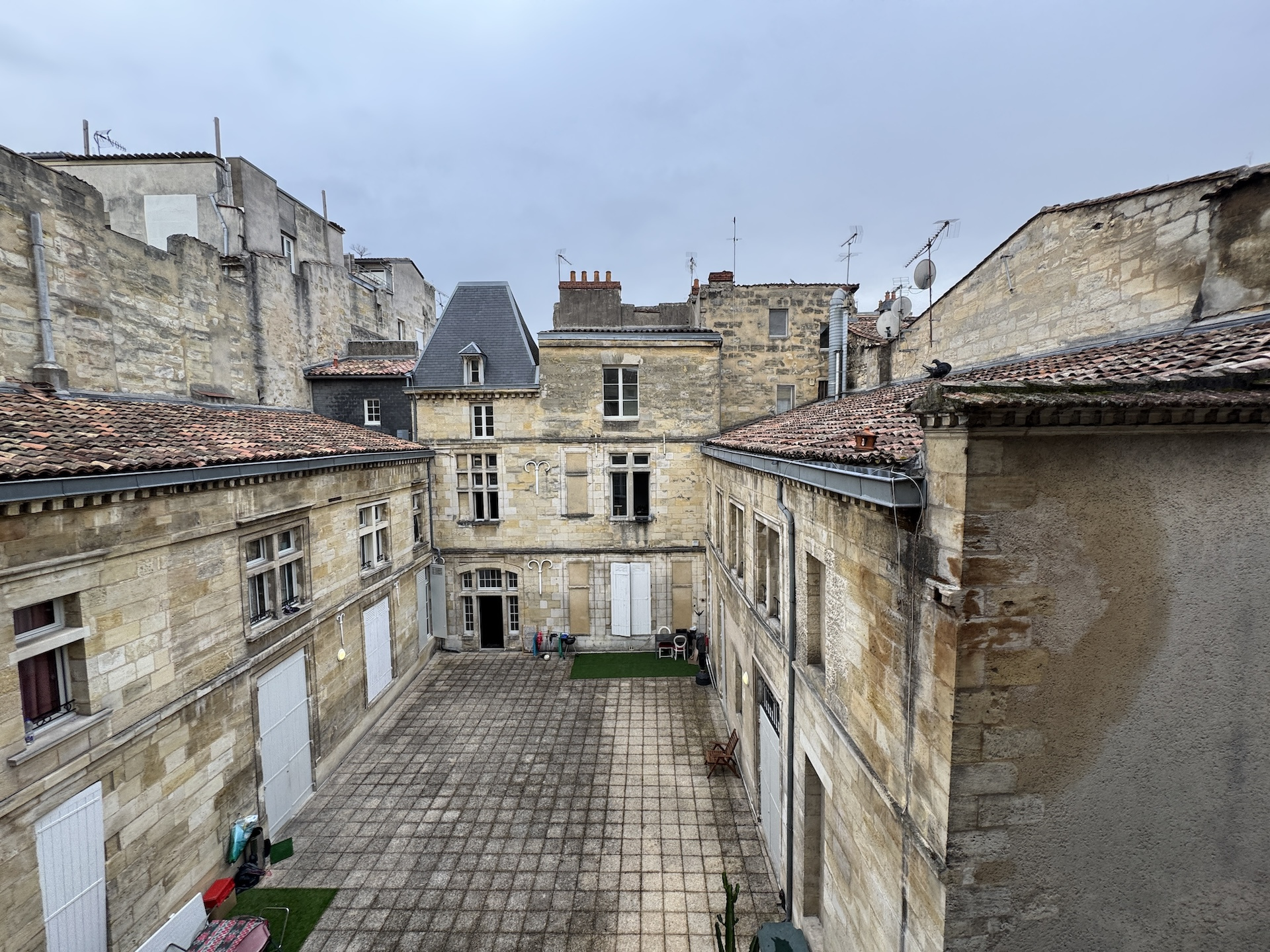 Bordeaux – Quartier St Pierre- Très beau T3 de 51 m2