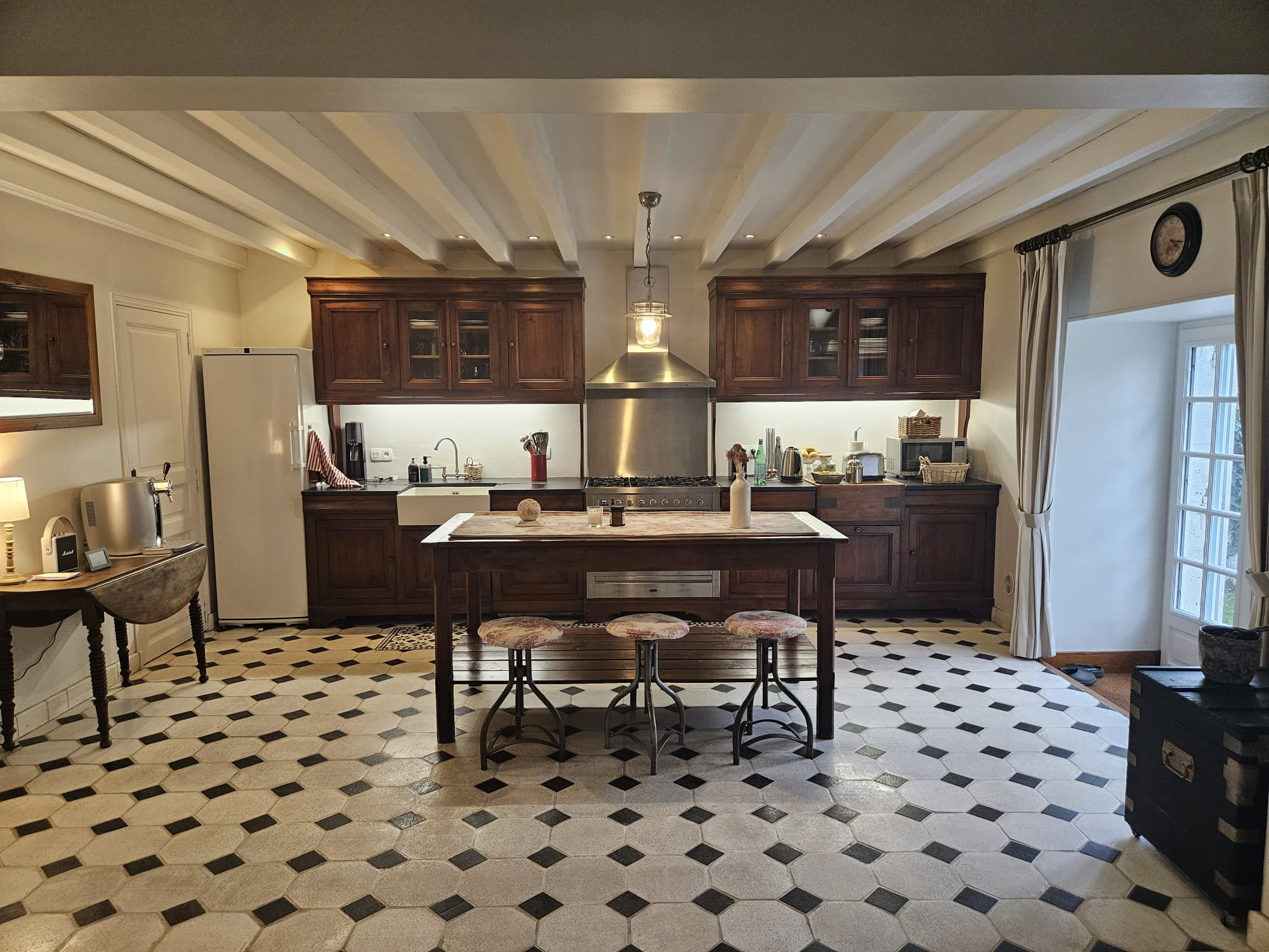 Ribérac – Superbe Maison Familiale de 267 m2 – Grand Jardin – Dépendance de 70 m2