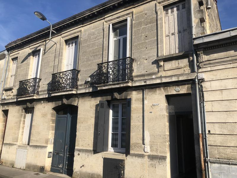 Bordeaux – Tondu (rue Mouneyra) – Grand T2 meublé de 78,21 m1