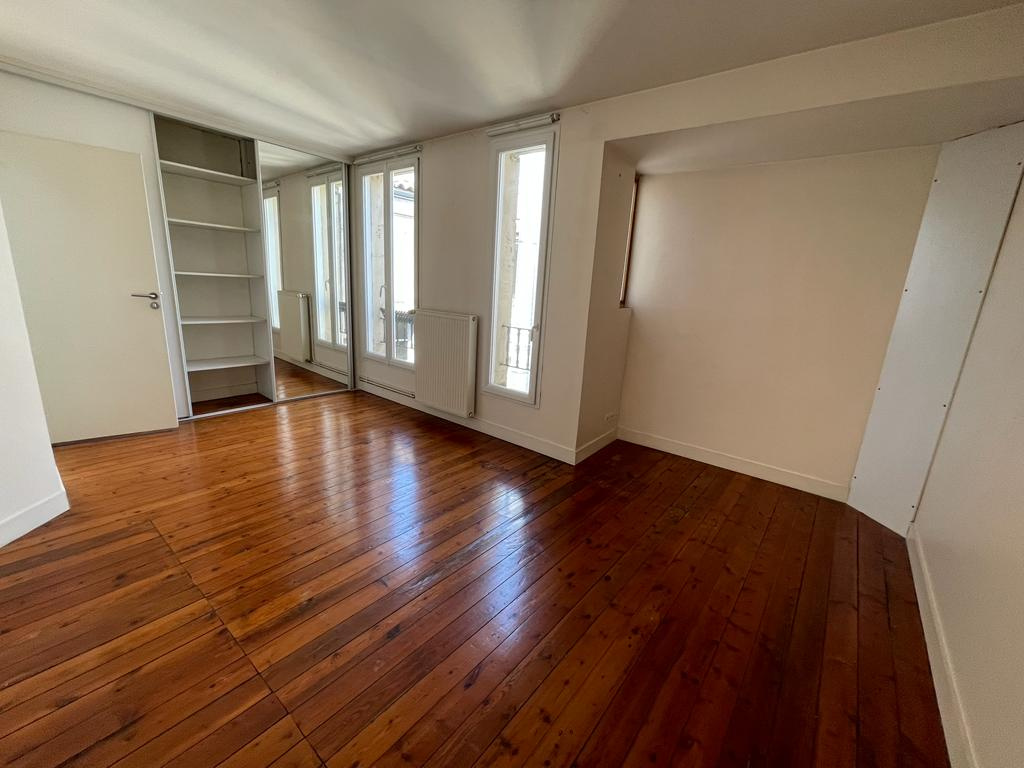Bordeaux – Victoire – Joli appartement T3 Duplex de 92 m2