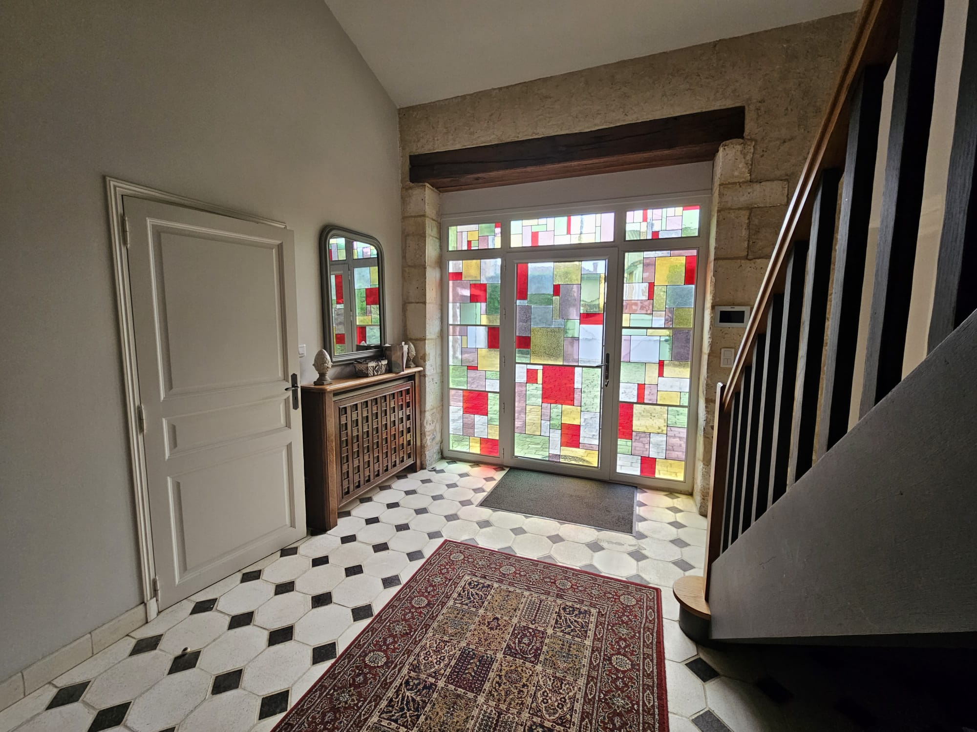 Ribérac – Superbe Maison Familiale de 267 m2 – Grand Jardin – Dépendance de 70 m2