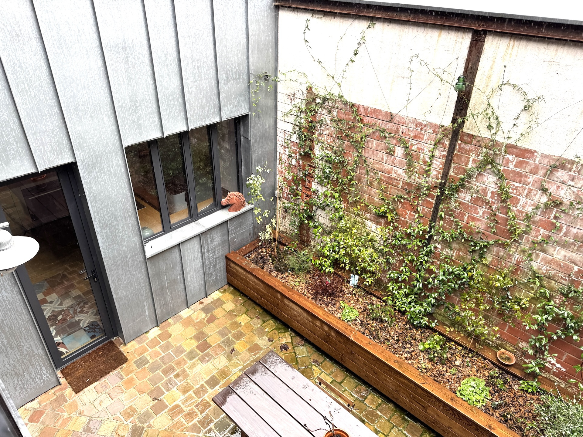 Bordeaux St Genès – Magnifique appartement rénové T3 avec terrasses / 104 m2