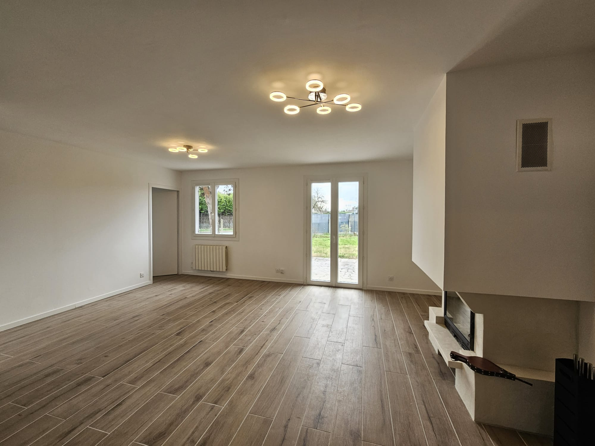 Cadaujac – Rue des Graves – Très Jolie Maison avec jardin – NEUVE