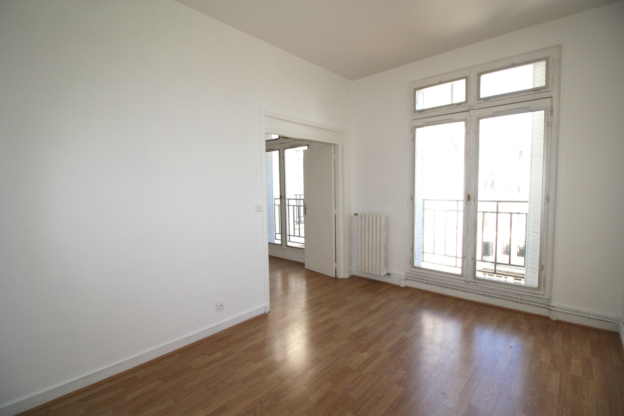 Bordeaux – Quinconces – Lumineux et Grand T2 de 54,11 m2 – Chauffage&eau inclus