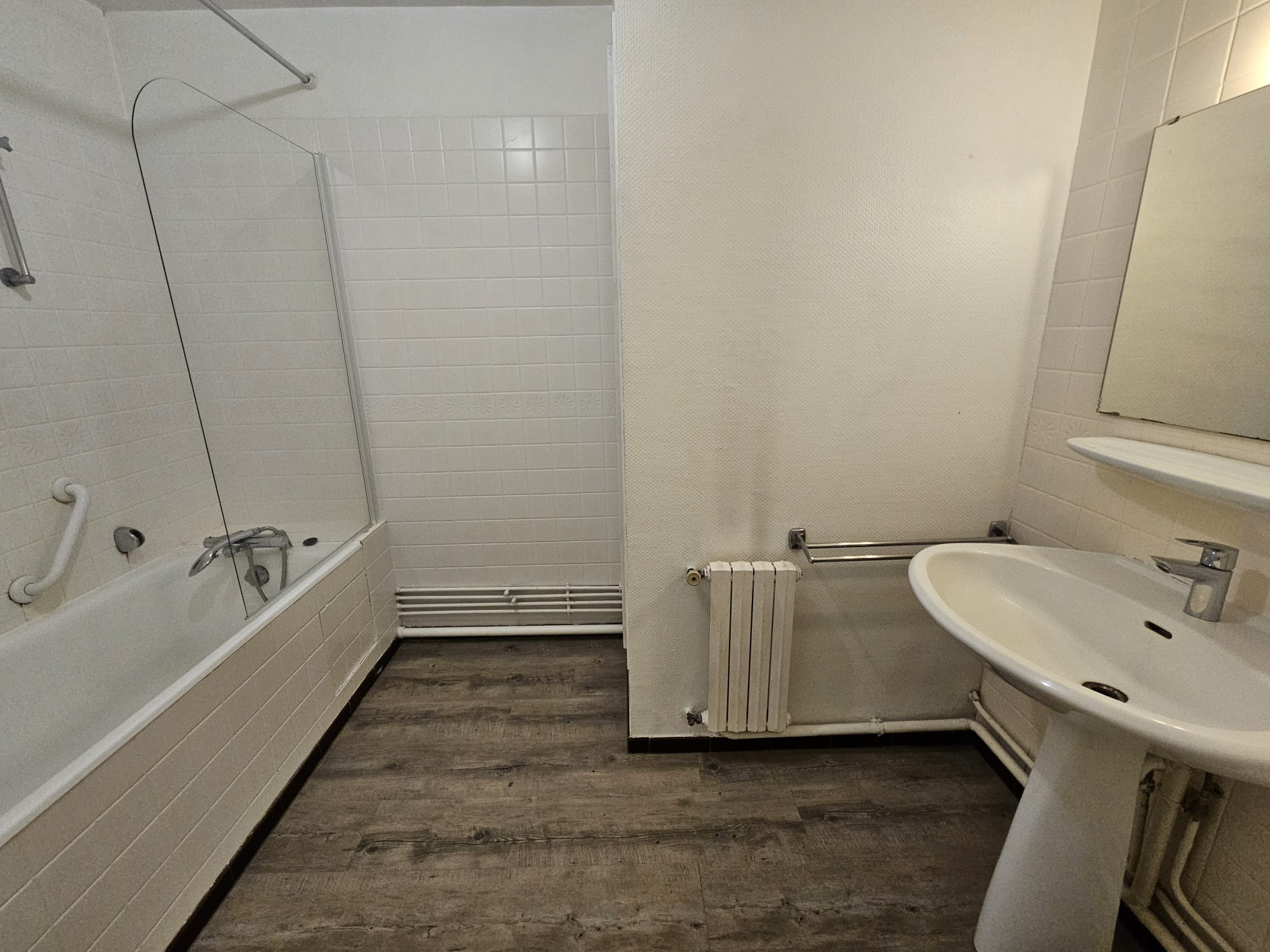 Bordeaux – Quinconces – Lumineux et Grand T2 de 54,11 m2 – Chauffage&eau inclus