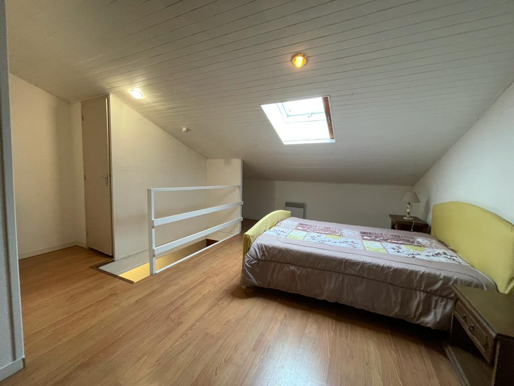 Bègles – Mussonville – Jolie Maison T2 meublée avec extérieur