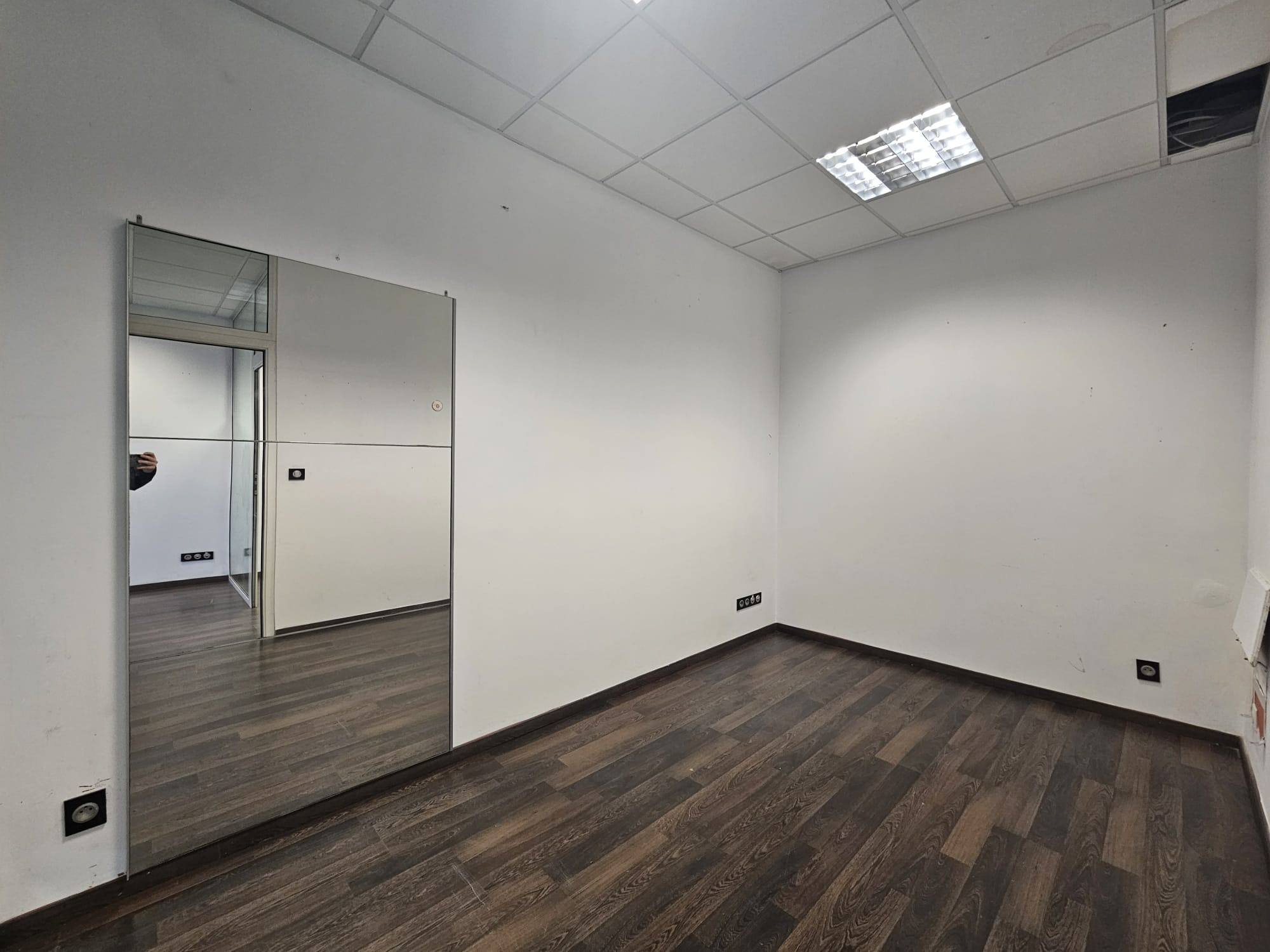 Angoulême – Rue Jules Ferry – Local commercial de 50 m2