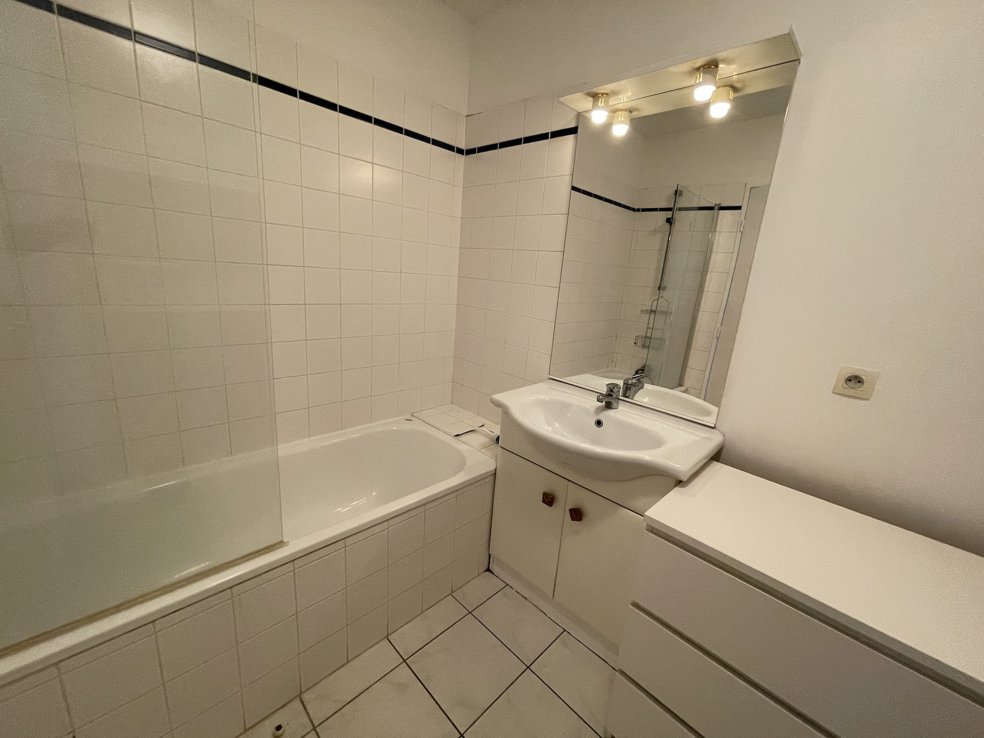 Bordeaux – Ravezies – Joli T2 meublé de 56 m2