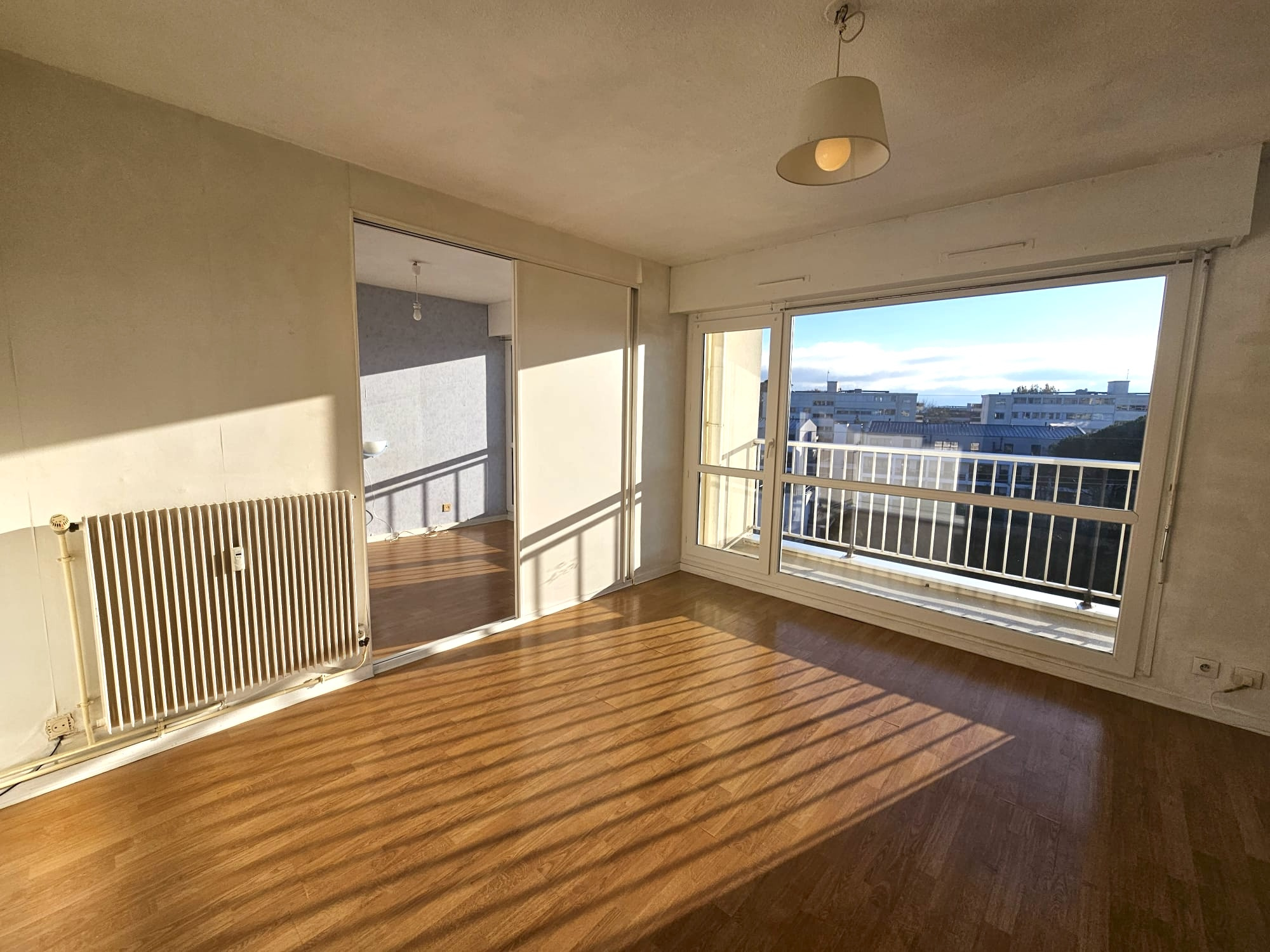 Bordeaux Caudéran – Lumineux T2 de 34m2 avec balcon