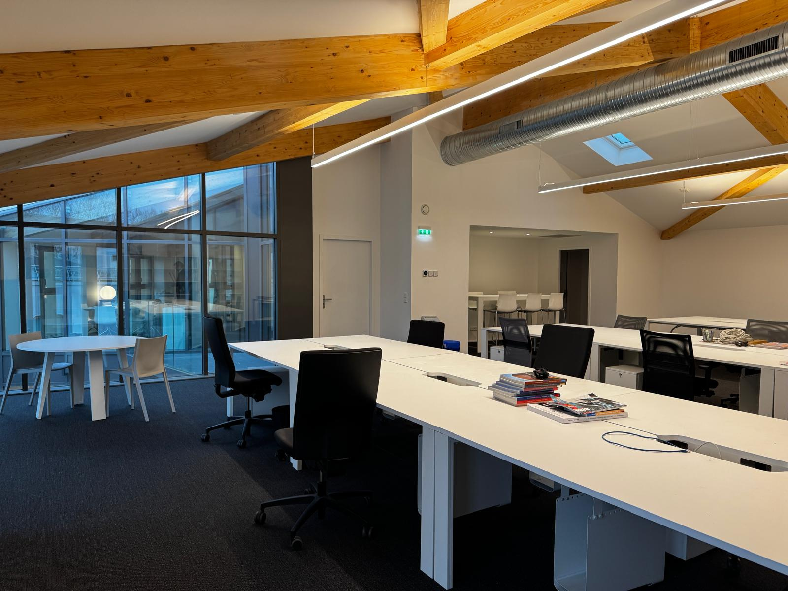 Somptueux Bureaux – Bordeaux Gare St Jean – plateau d&rsquo;environ 116 m2