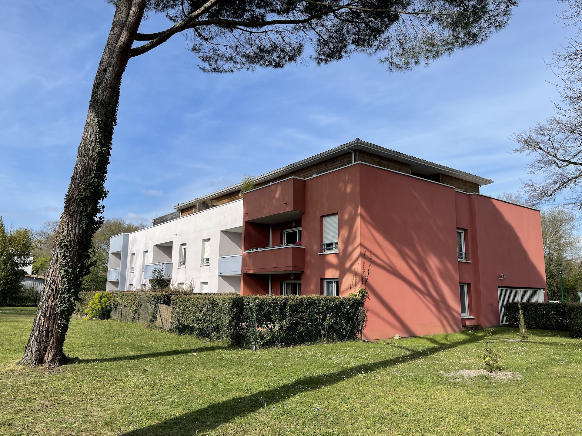 Pessac – Saige – Joli T2 avec grande terrasse