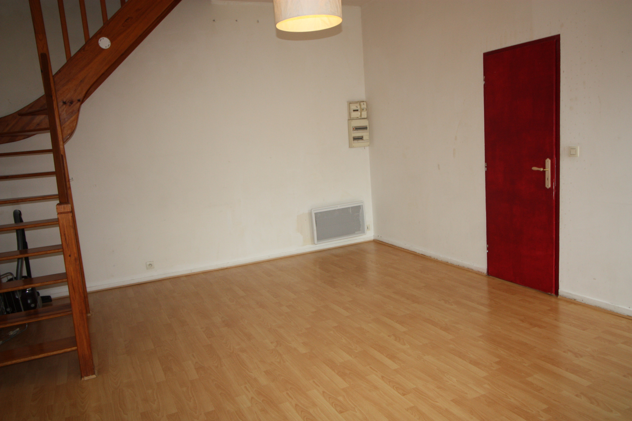Appartement T3 duplex (côté rue) – Bordeaux PEY BERLAND (rue Castelmoron)