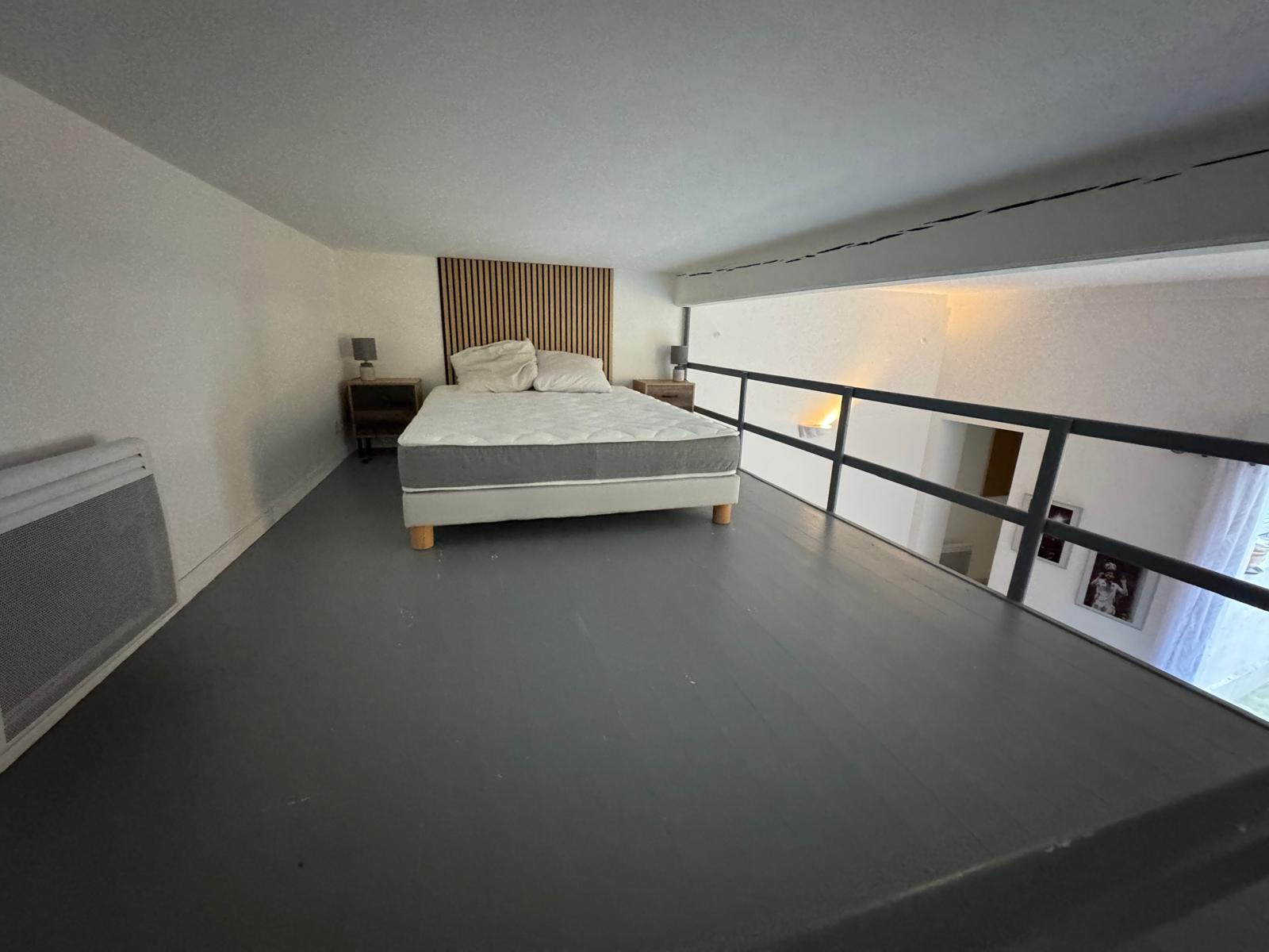 Appartement T1 bis (avec cour) – Bordeaux PEY BERLAND (rue Castelmoron)