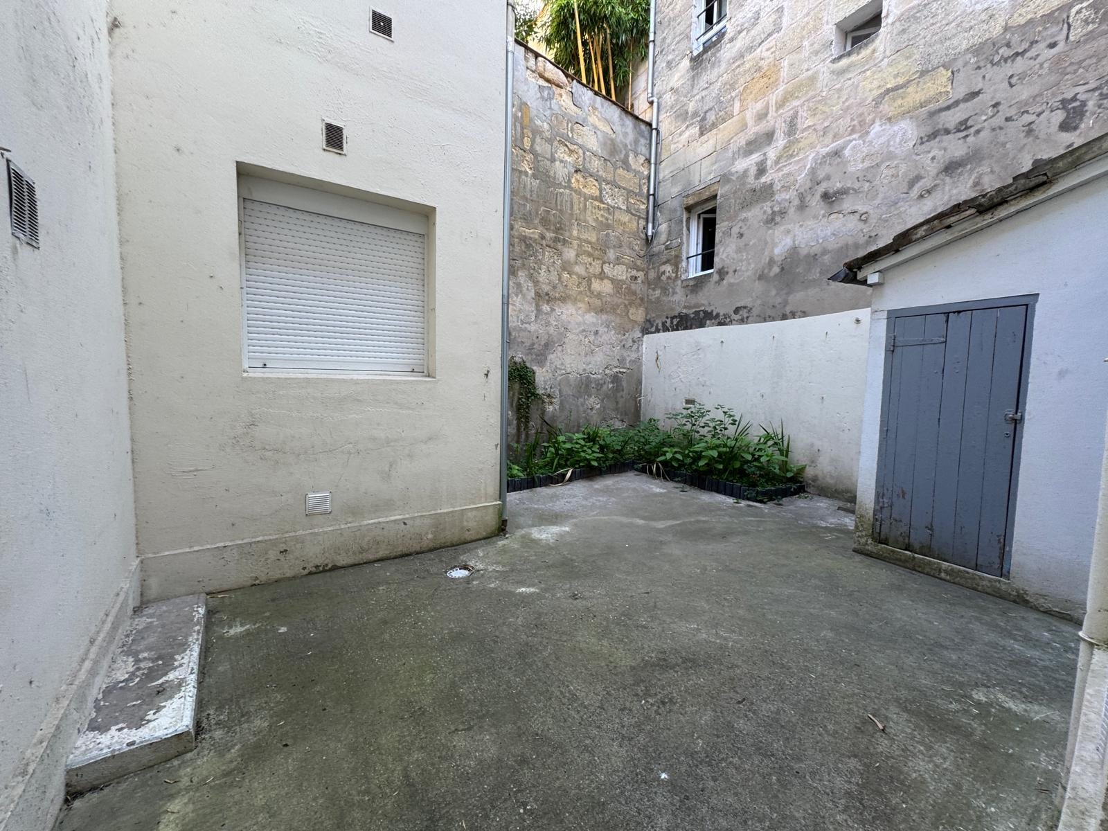 Appartement T1 bis (avec cour) – Bordeaux PEY BERLAND (rue Castelmoron)