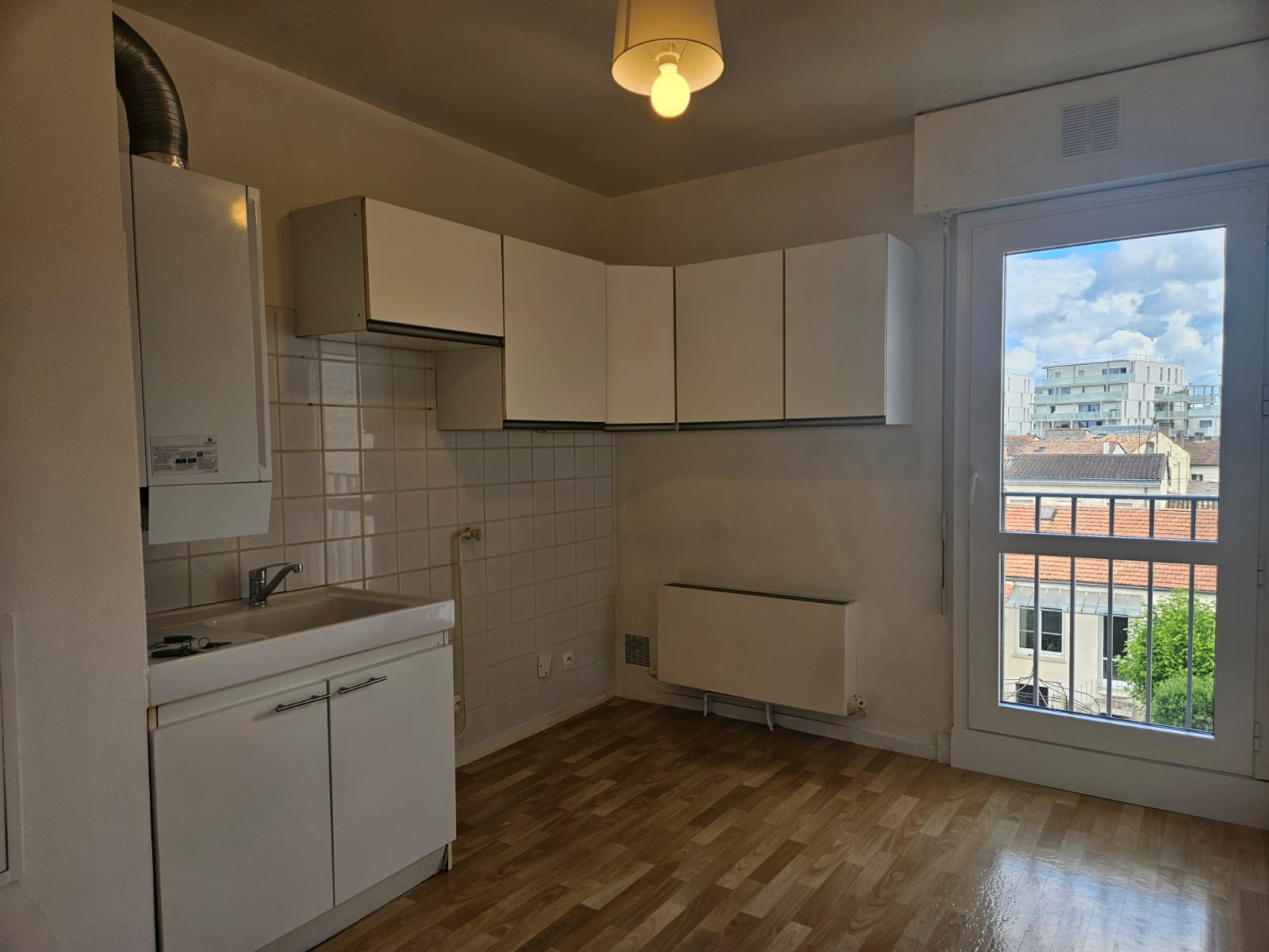 Bordeaux – Gare St Jean – Joli T4 de 79m2