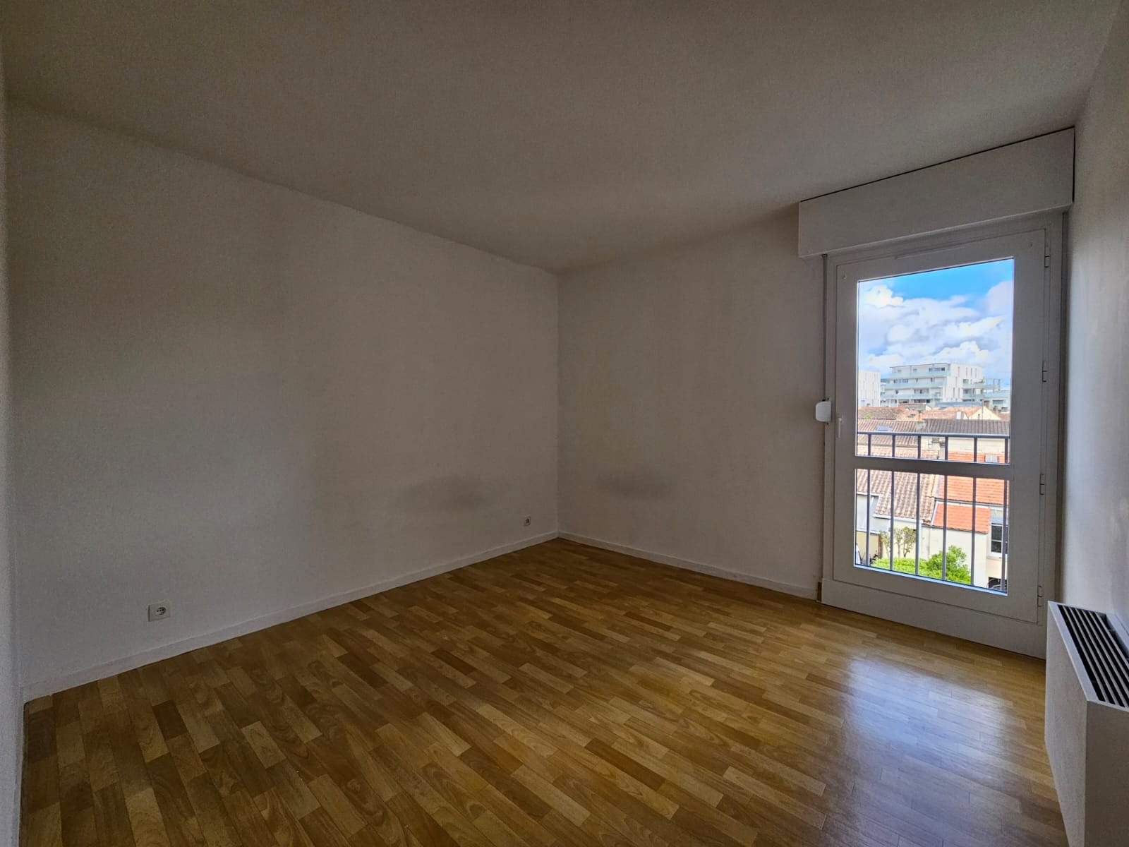 Bordeaux – Gare St Jean – Joli T4 de 79m2