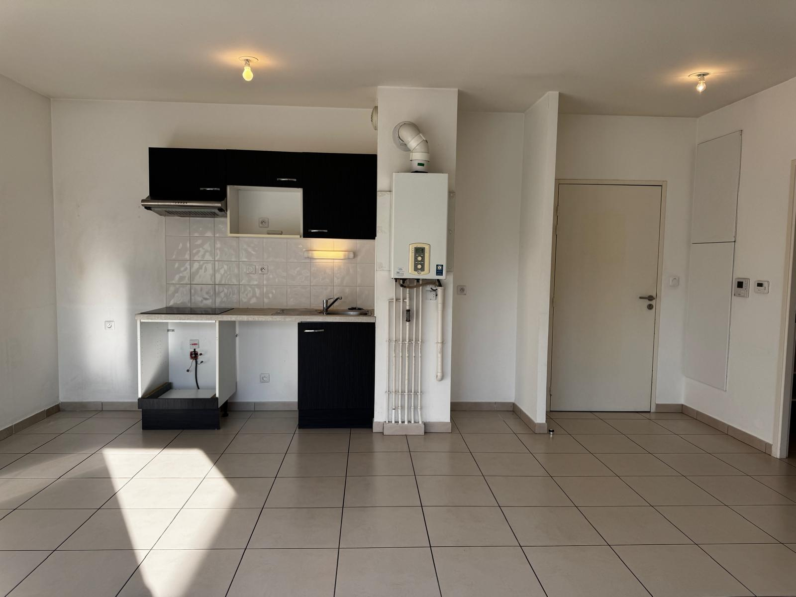 Mérignac – Proche Centre Ville – Très joli T3 avec Parking et Balcon