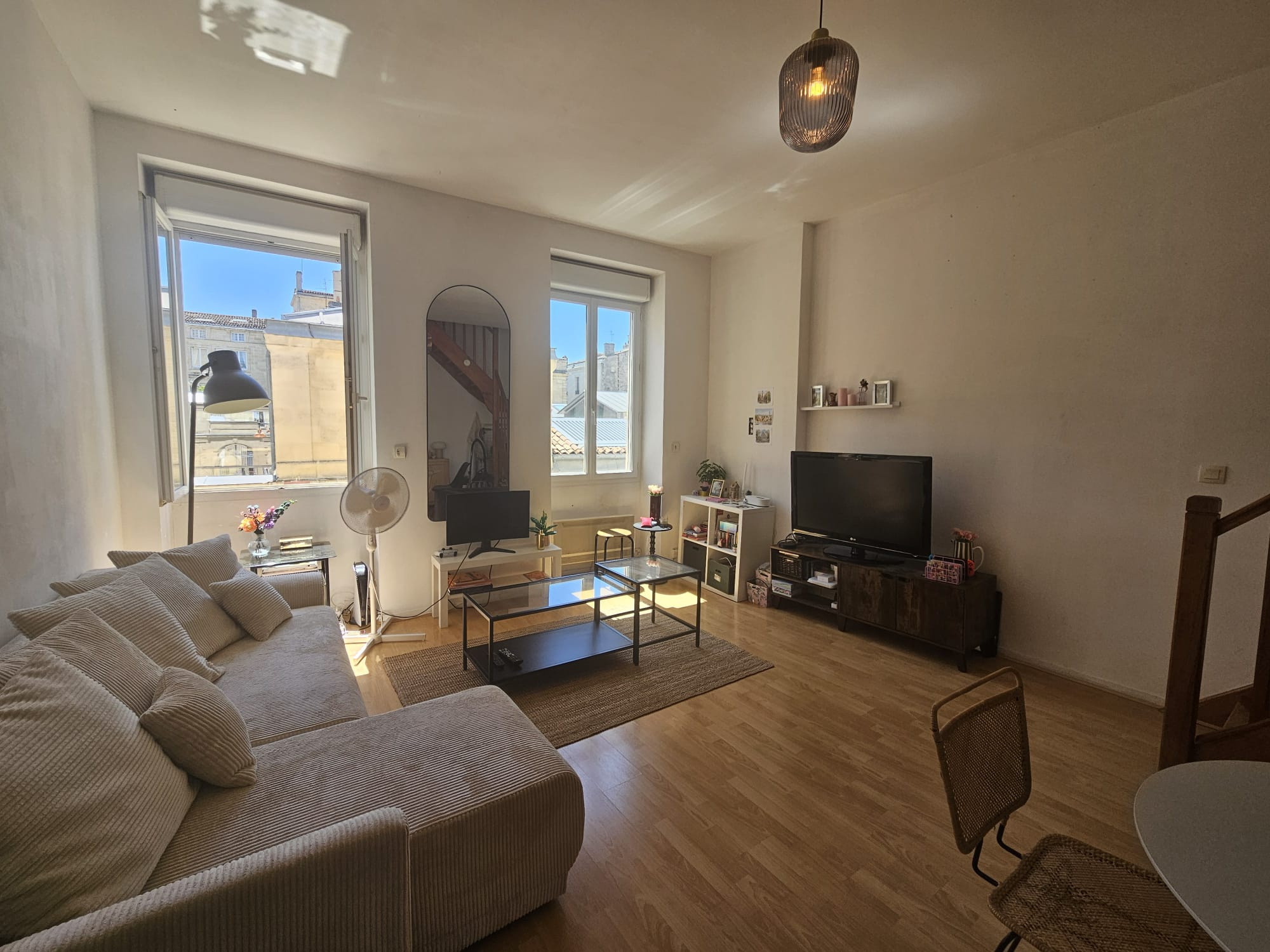 Appartement T3 duplex (côté rue) – Bordeaux PEY BERLAND (rue Castelmoron)