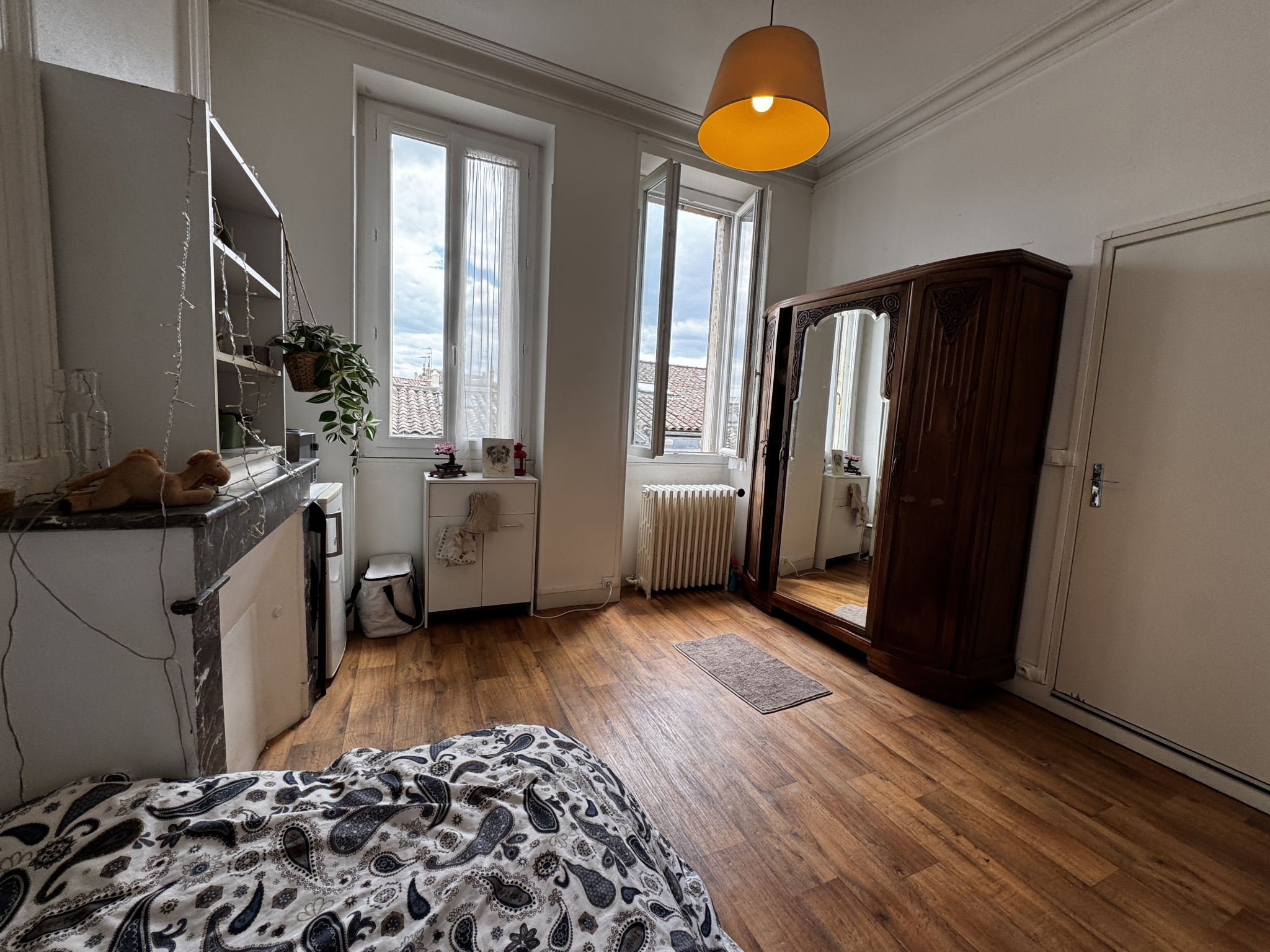 Bordeaux – Pey Berland – Chambre meublée à louer – loyer toutes charges comprises
