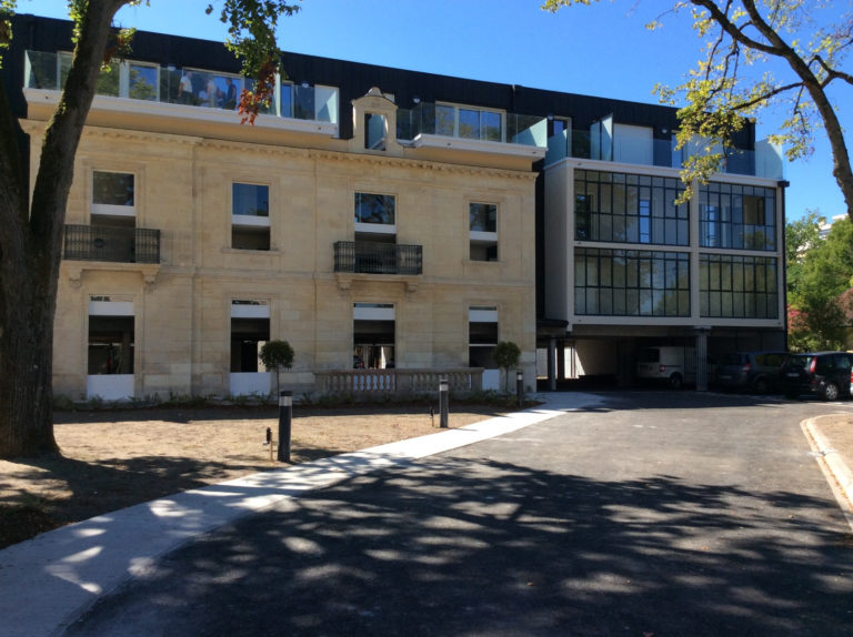 Mérignac – Proche Centre Ville – Très joli T3 avec Parking et Balcon
