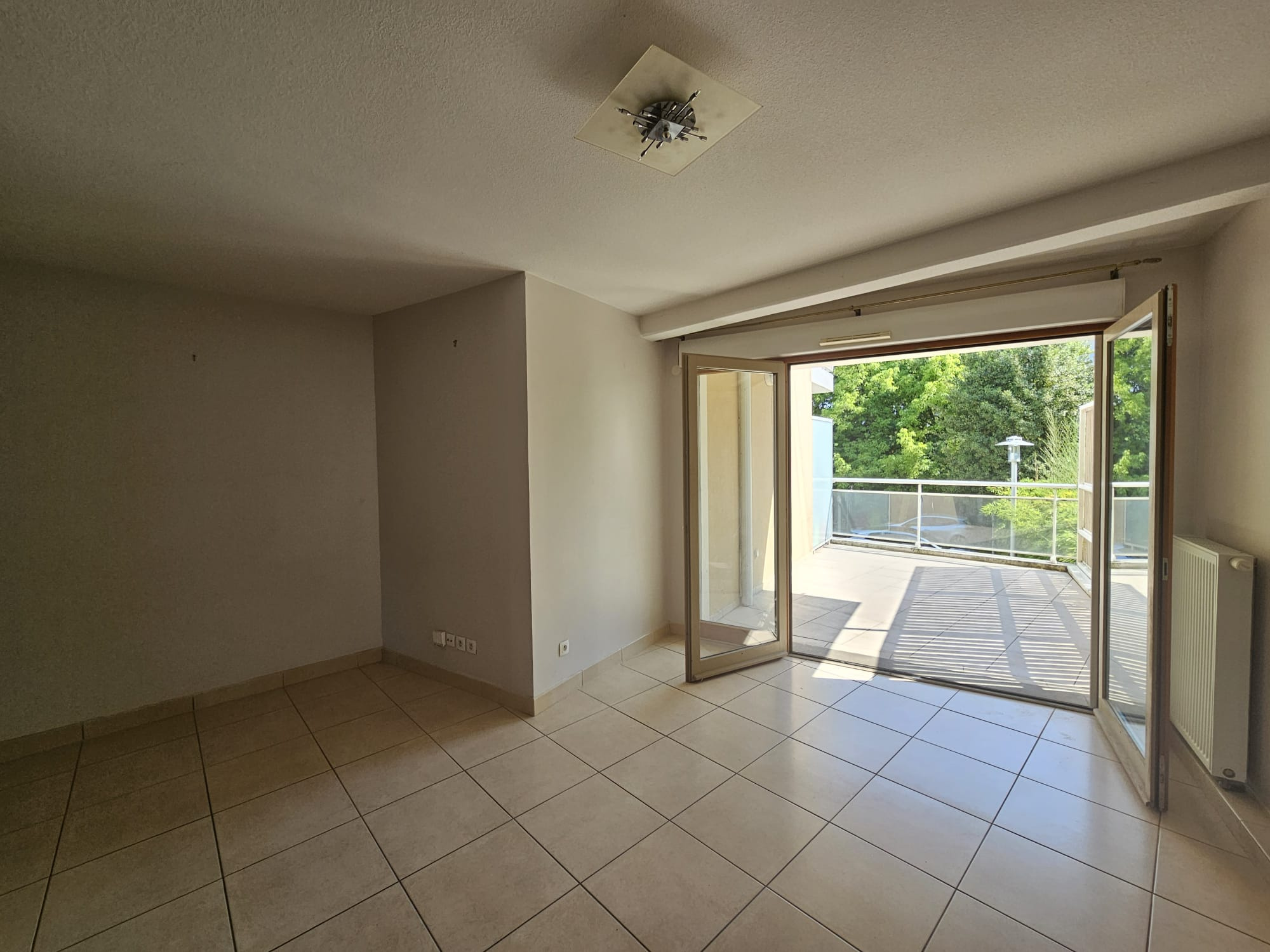 Bordeaux Caudéran – Parc Bordelais – Très Bel Appartement T4 + 2 Places de PKG + Terrasse