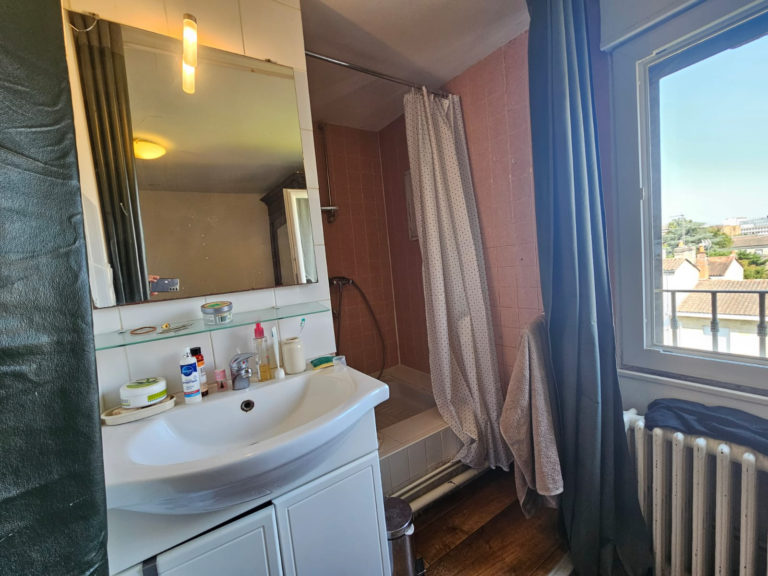 Bordeaux Pey Berland – T2 meublé 20 m2 – tout compris - photo 3