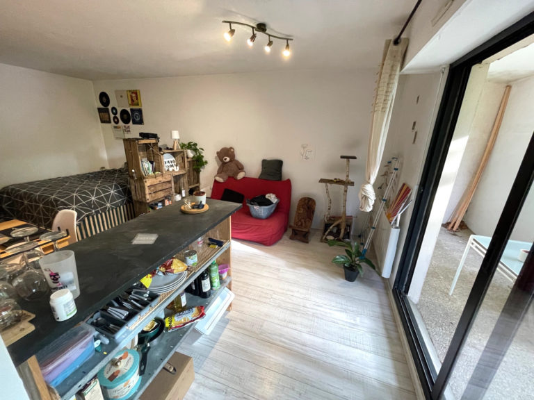 MÉRIGNAC ARLAC – Charmant T1 RDC avec terrasse  – 31 m2
