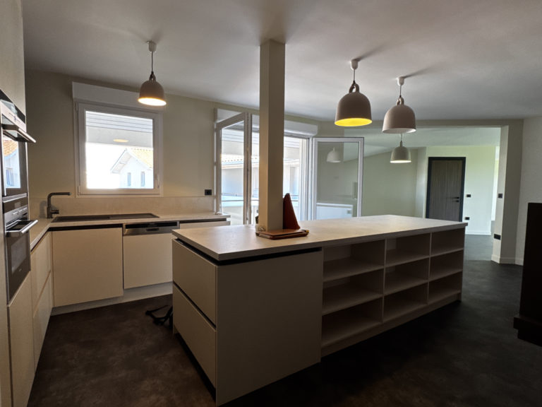 Arès   Appartement haut de gamme T4 de 162m2 avec terrasse panoramique avec une vue sur le bassin d&rsquo;Arcachon