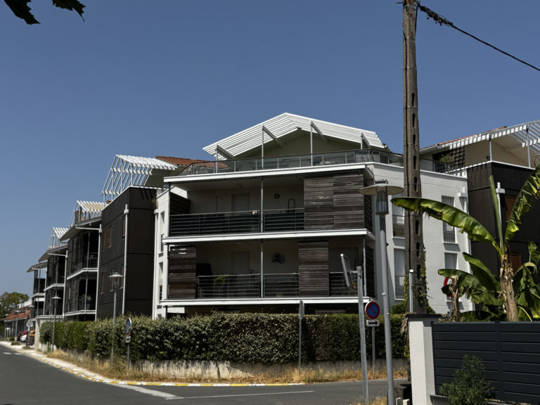 Arès   Appartement haut de gamme T4 de 162m2 avec terrasse panoramique avec une vue sur le bassin d&rsquo;Arcachon